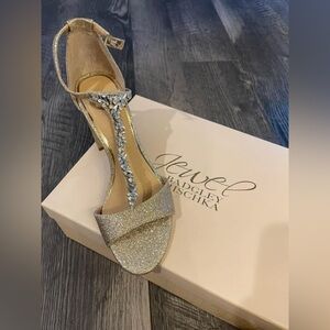 jewel badgley mischka gold heels